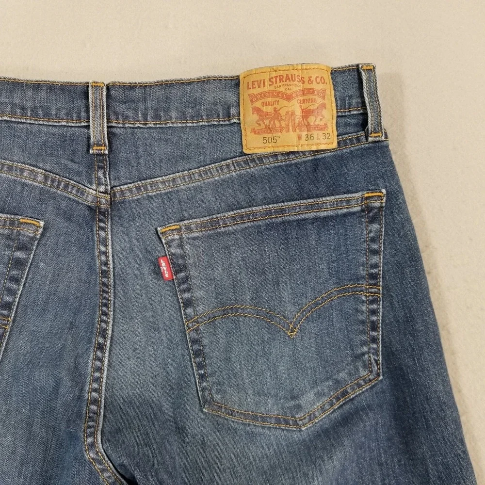 Levi's 505 jeans men's 36x32 regular fit straight blue stretch denim pants